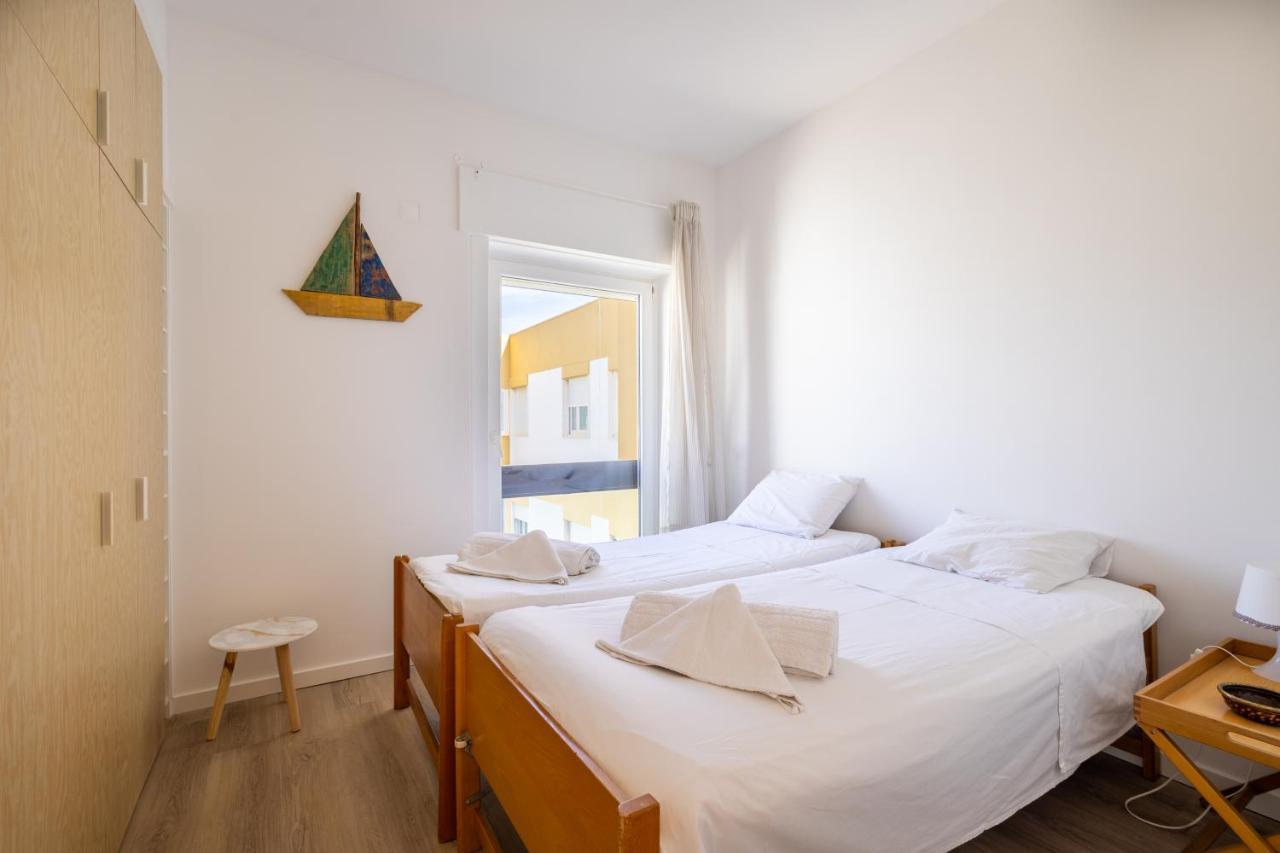 Oceanfront & Big Terrace Private * Oeiras